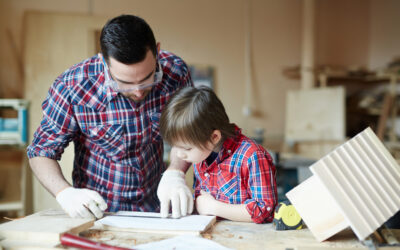 Emprender siendo padre o madre: guía práctica para iniciar tu negocio con flexibilidad y apoyo profesional